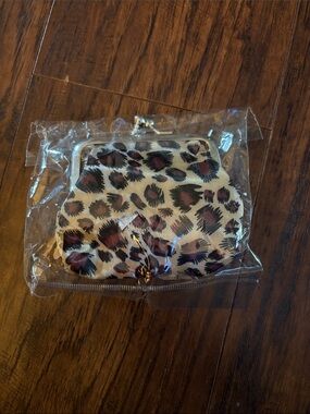 HOME-X Leopard Print Coin Purse